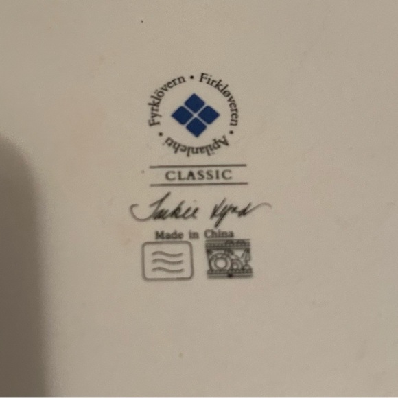 9” Firkloveren Apilanlehti pie, tart and quiche plate - Picture 8 of 9